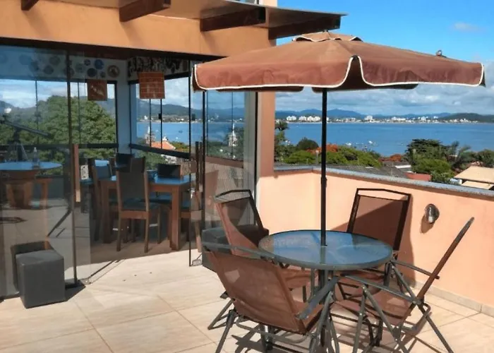 Hotel para famílias: Casa da Flôr GuestHouse, Praia Grande, Beto Carrero